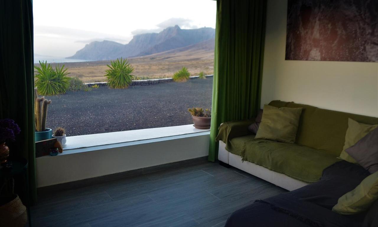El Refugio Apartment Famara Exterior photo