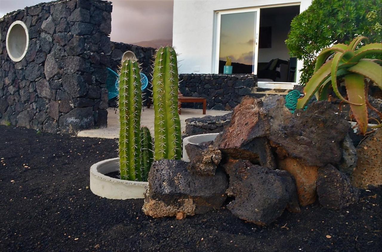El Refugio Apartment Famara Exterior photo